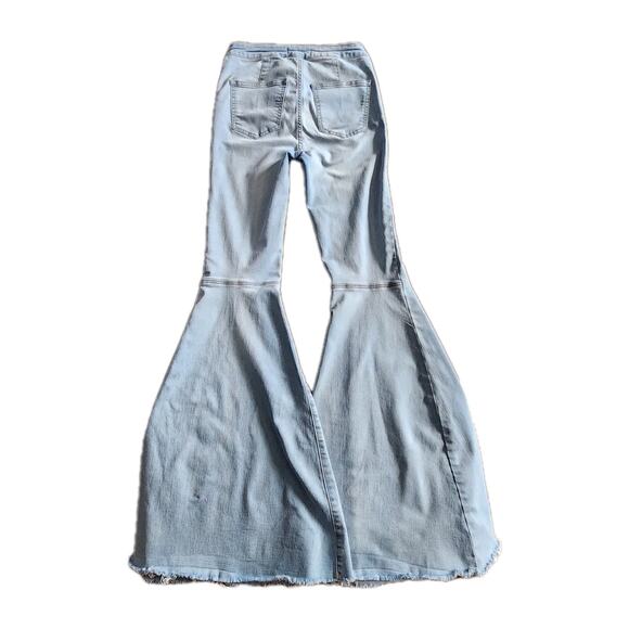 Free People We The Free Just Float On Flare High Rise Blue Denim Jeans Size 26 - Picture 3 of 10